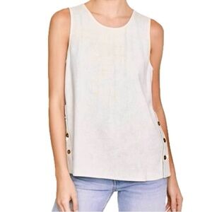 Devia top - made in Canada